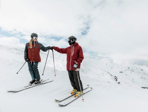 Ready to hit the slopes? Discover the IMPORTANCE OF PHYSICAL PREPARATION in PREVENTING INJURIES.